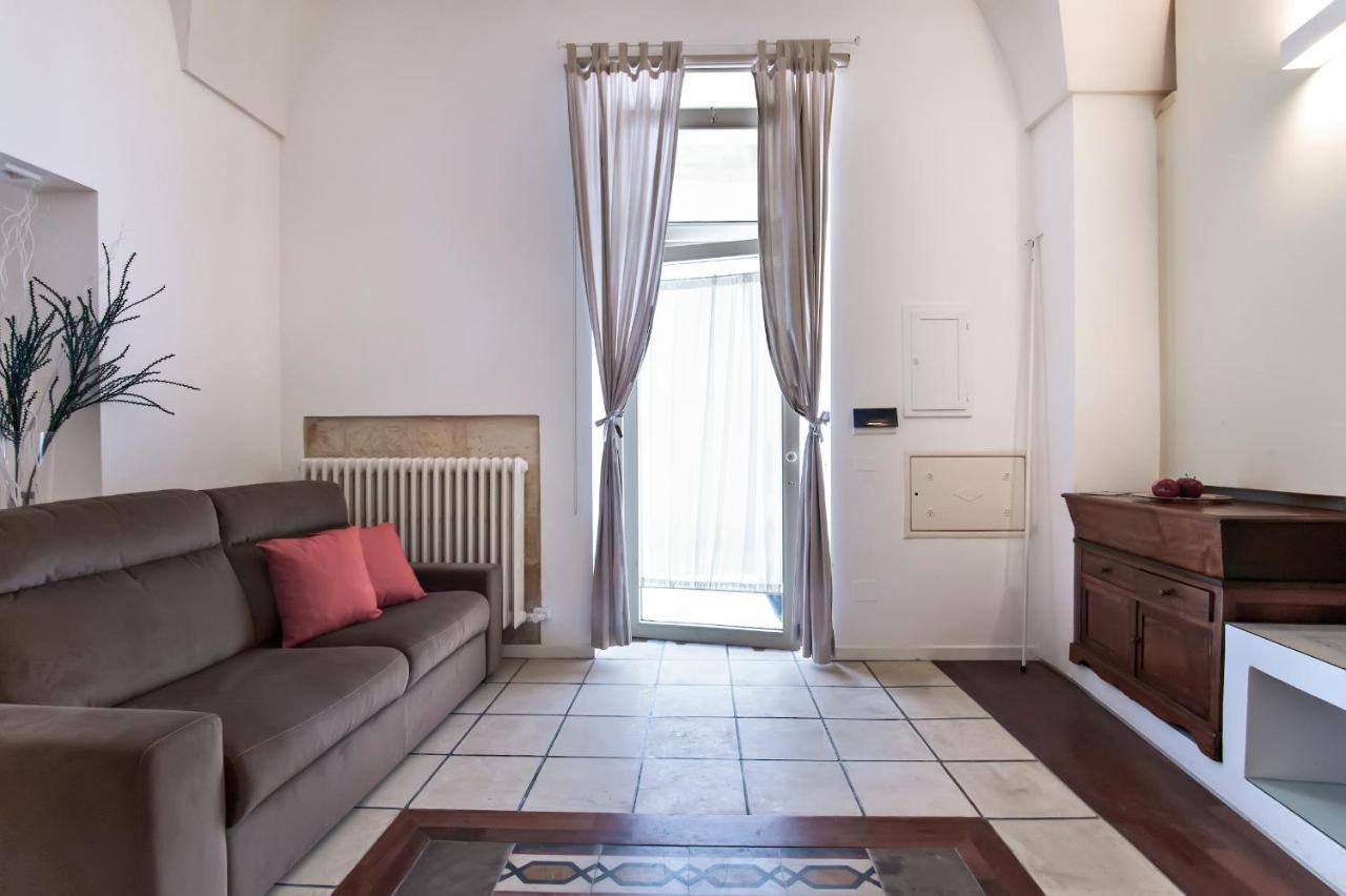 Xenia Old Town - Lecce Selection Villa Bagian luar foto
