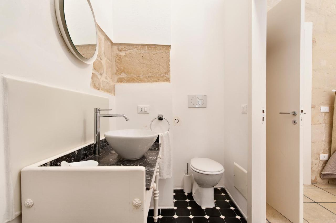 Xenia Old Town - Lecce Selection Villa Bagian luar foto